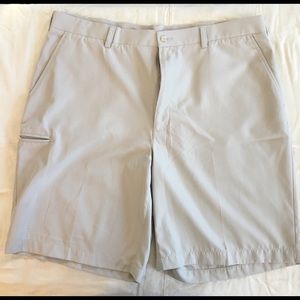 Men’s Golf Shorts 🚨size 40🚨